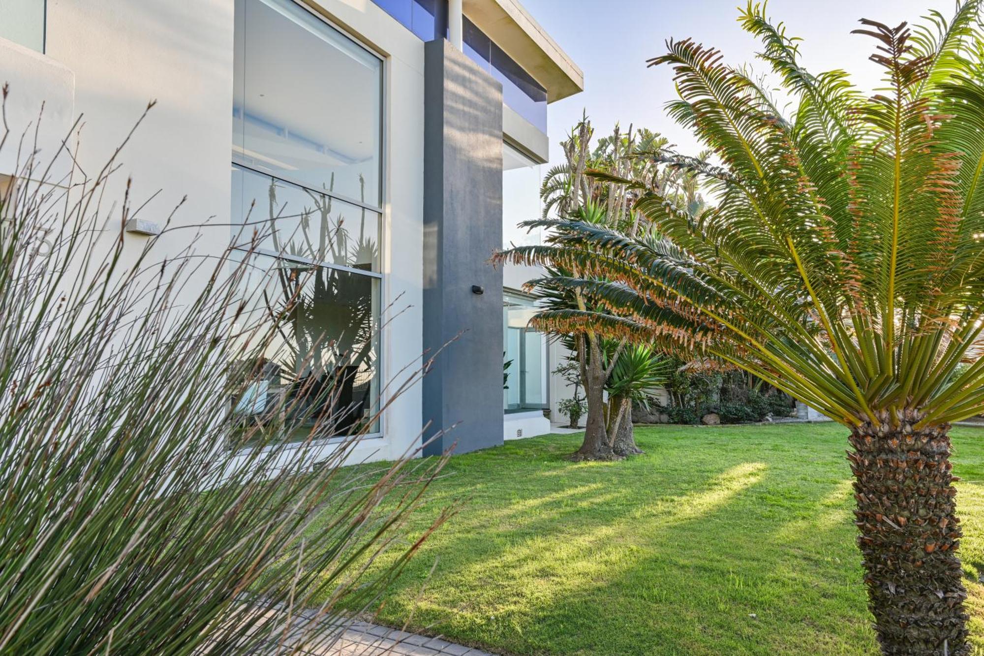 Gnd Properties Luxury Holiday Home Puerto Elizabeth Exterior foto